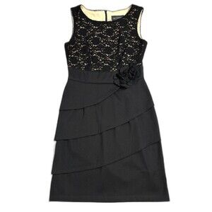 Connected Apparel Women's Size 6 Black Floral Sleeveless Round Neck Dress